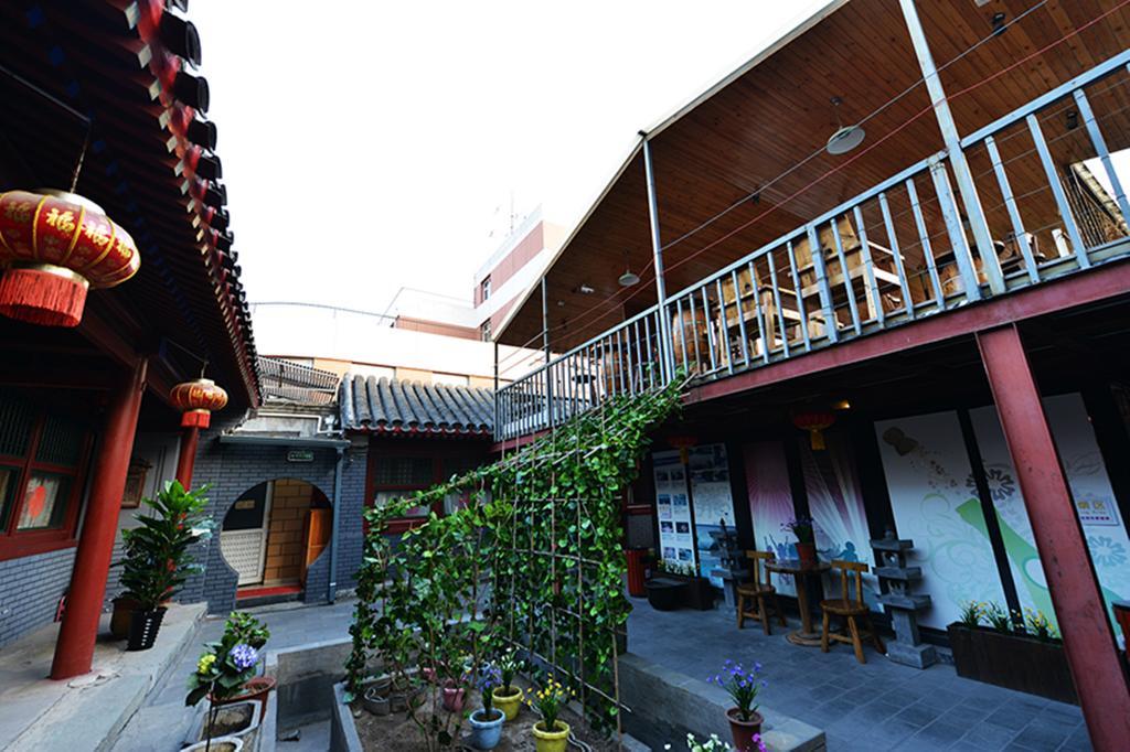 Happy Dragon Courtyard Hostel Peking  Buitenkant foto